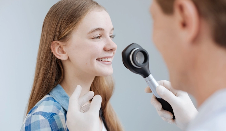 С чем чаще всего приходят к ЛОРу?